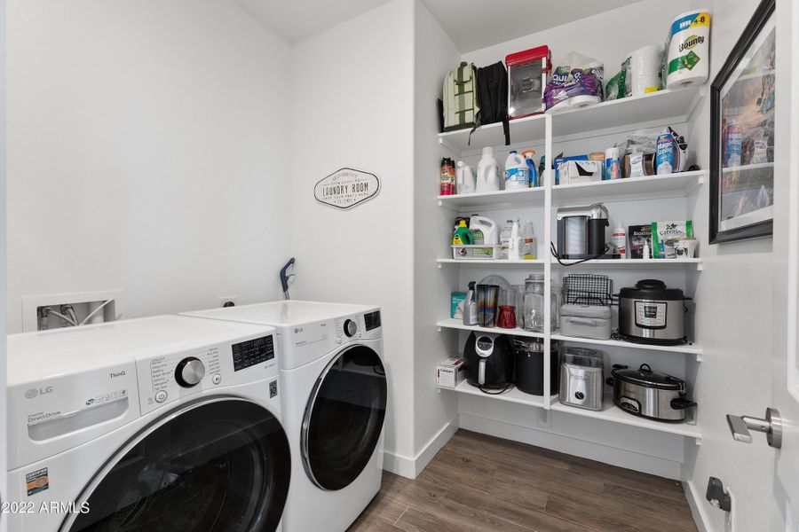 Large Laundry Room w/Storage