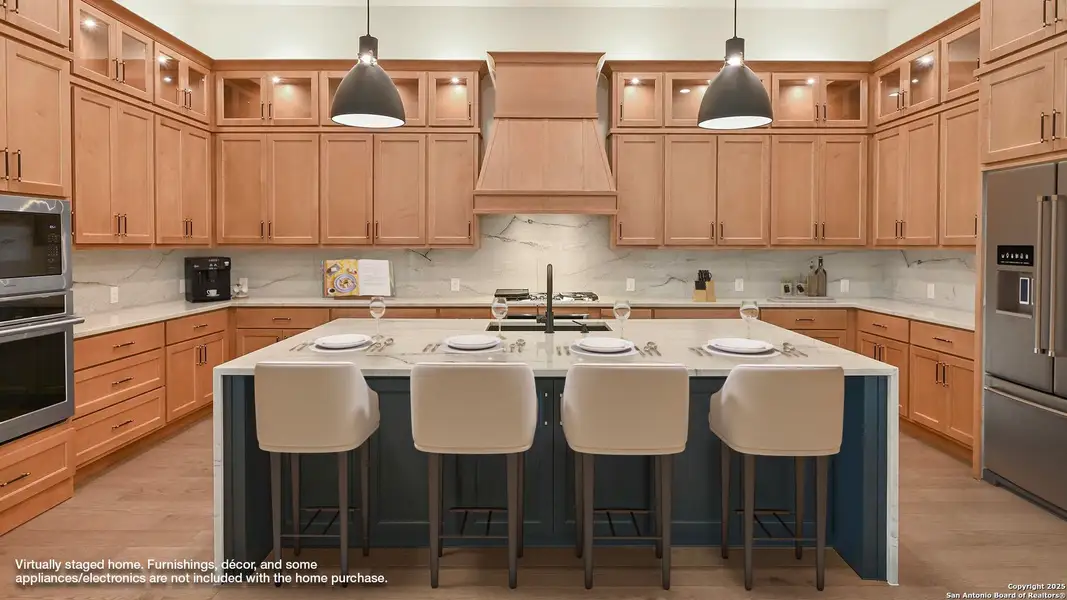 Furnished interior view inside a new home in George's Ranch Acre, Boerne (Image 12).