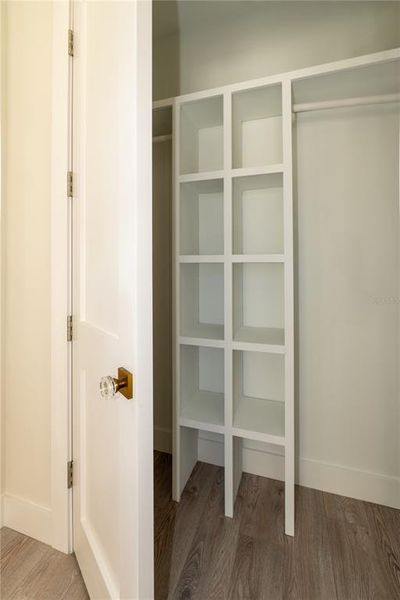 Image 47 of a home in .