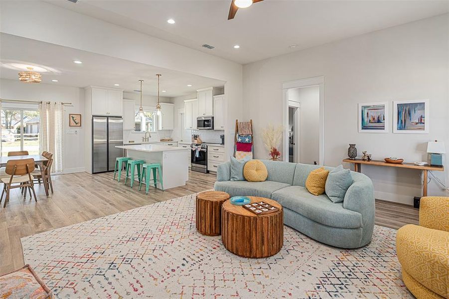 Furnished interior view inside a new home in , Mabank (Image 27).