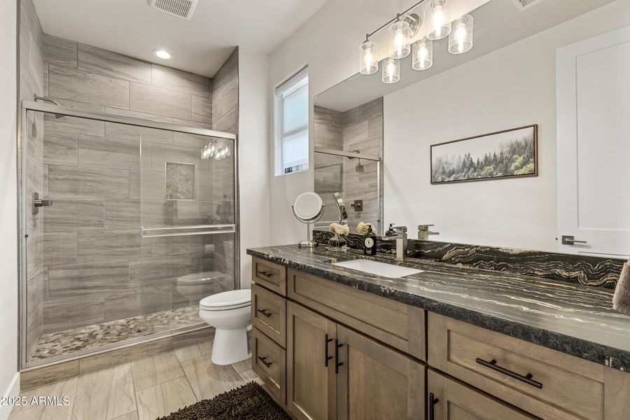 1810 E Magnolia Dr-40