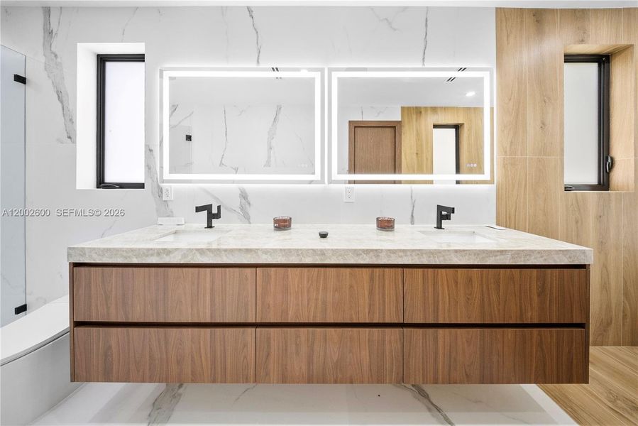 Furnished interior view inside a new home in , Miami (Image 41).