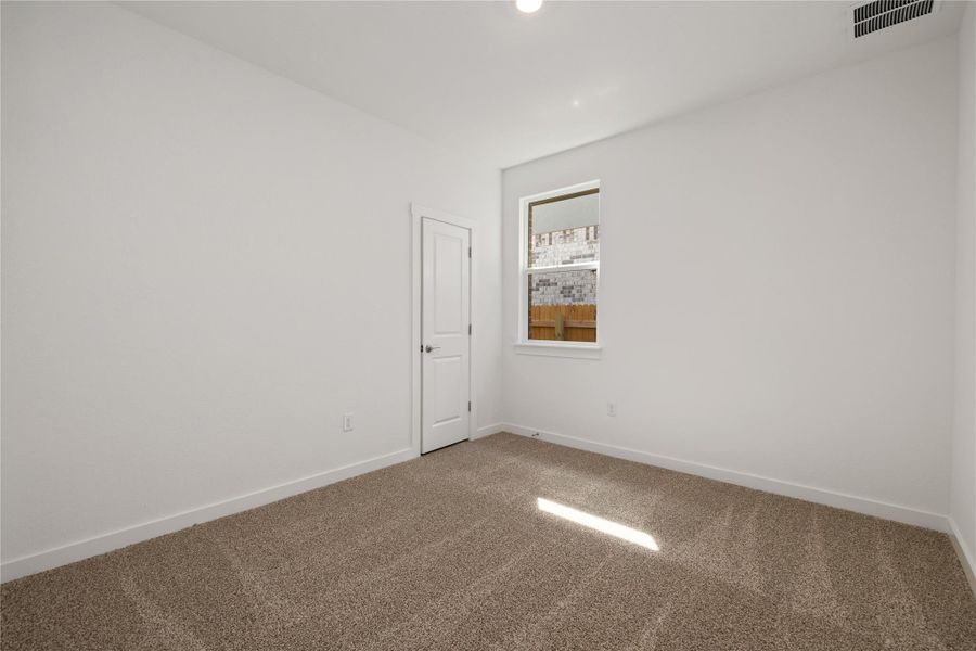 Spacious, unfurnished interior of a new home in Rosenbusch Ranch, Leander (Image 8). Spacious, unfurnished interior of a new home in Rosenbusch Ranch, Leander (Image 8).
