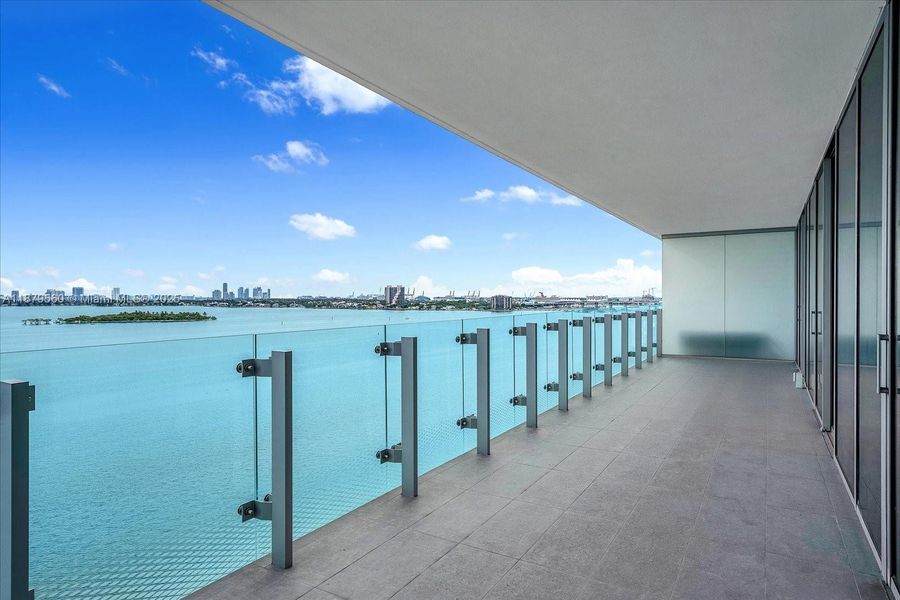 Image 15 of a home in .