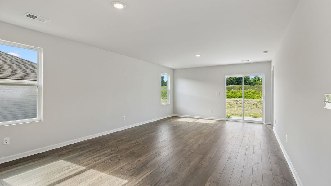 Spacious, unfurnished interior of a new home in Saddle Trace, Lewisburg (Image 23). Spacious, unfurnished interior of a new home in Saddle Trace, Lewisburg (Image 23).
