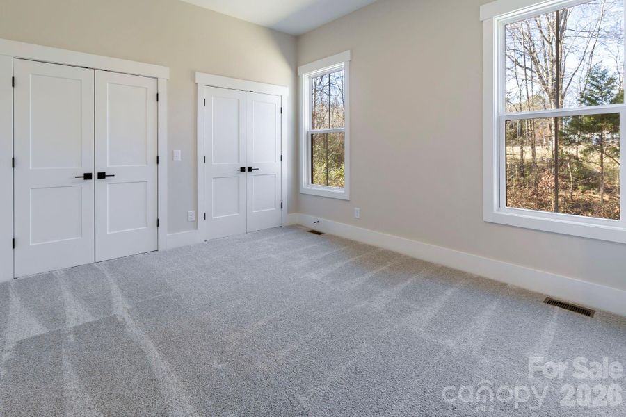Spacious, unfurnished interior of a new home in , Rock Hill (Image 16).