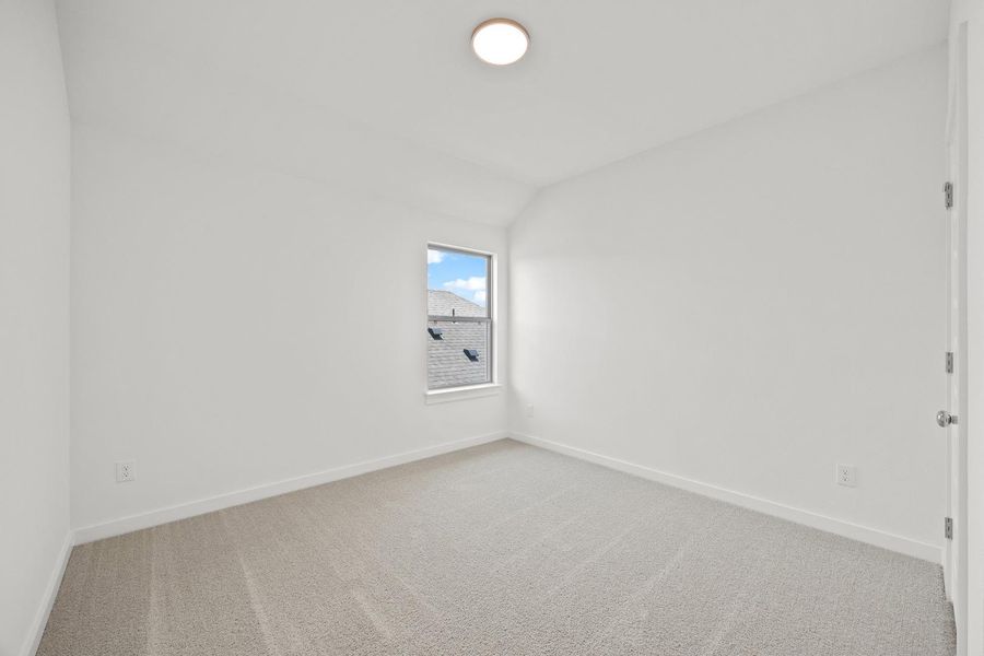 Spacious, unfurnished interior of a new home in Prairie Winds, Hutto (Image 30).