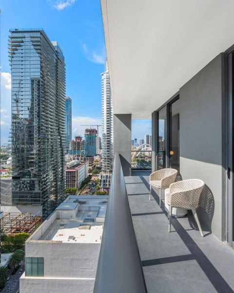 Image 17 of a home in .