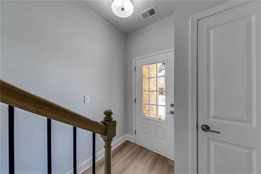 Spacious, unfurnished interior of a new home in , Homer (Image 22).