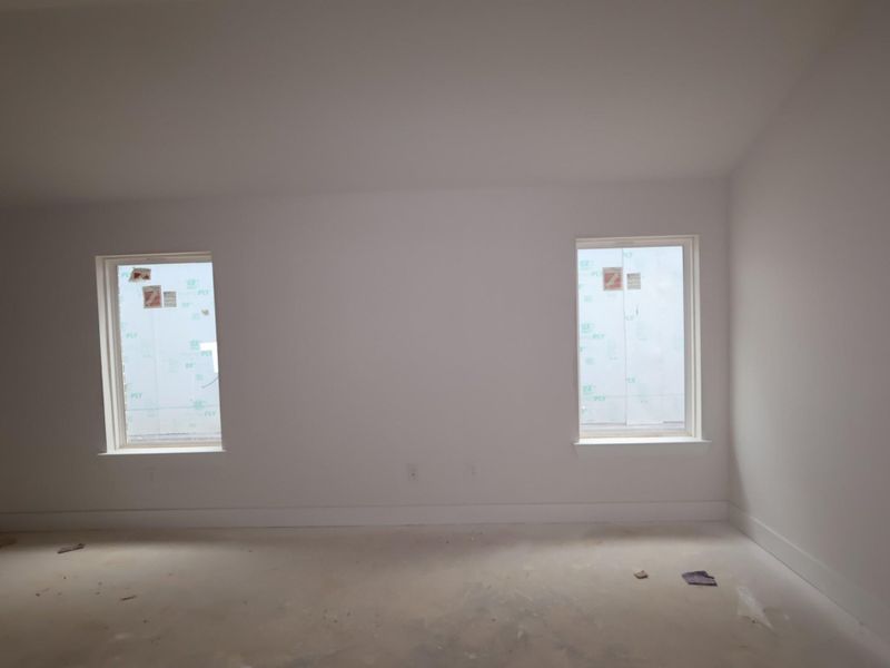 Spacious, unfurnished interior of a new home in Sorella, Tomball (Image 23). Spacious, unfurnished interior of a new home in Sorella, Tomball (Image 23).