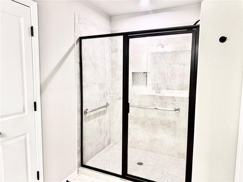 Image 16 of a home in Silver Leaf.