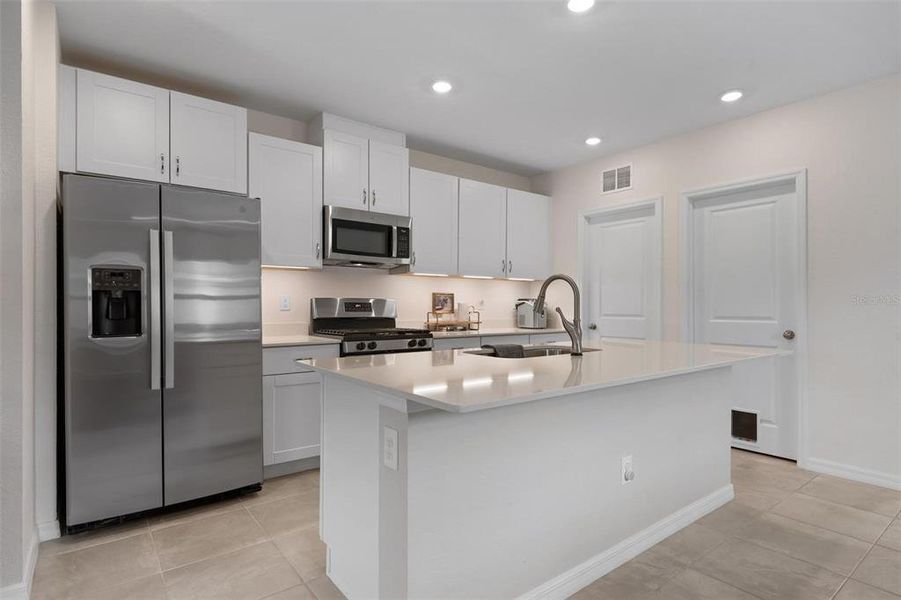 Furnished interior view inside a new home in , Sarasota (Image 8).