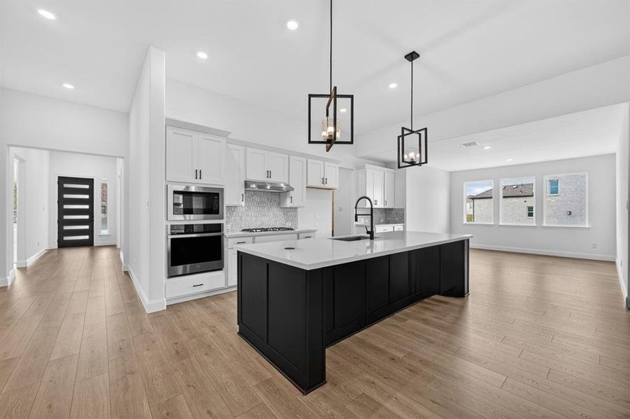 406 Chatham Street ~ Ready Now