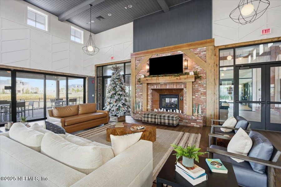 Community amenities in , Jacksonville (Image 64).