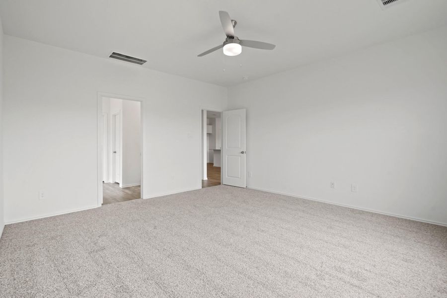 Spacious, unfurnished interior of a new home in Cypress Green, Hockley (Image 11). Spacious, unfurnished interior of a new home in Cypress Green, Hockley (Image 11).