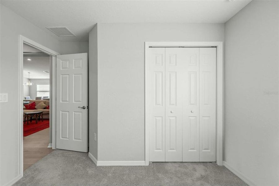 Spacious, unfurnished interior of a new home in , Ocala (Image 23).