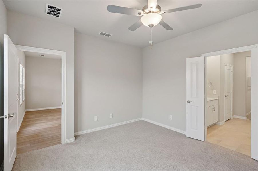 Photo is not of the actual home, but is an inspirational photo of builder’s model home and may depict options, furnishings, and/or decorator features that are not included.