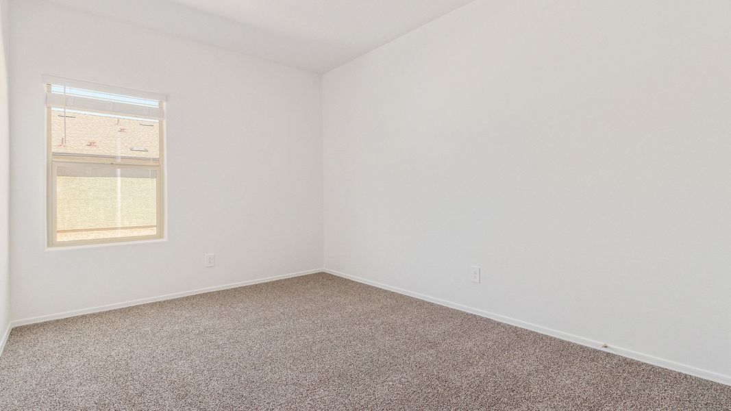 Spacious, unfurnished interior of a new home in Sycamore Vista, Vail (Image 30).