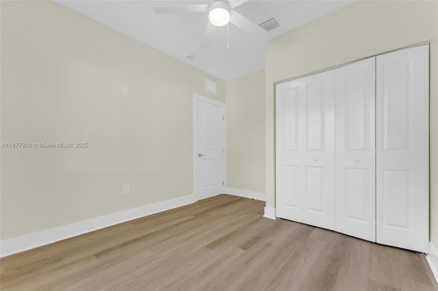 Spacious, unfurnished interior of a new home in , Miami (Image 23).