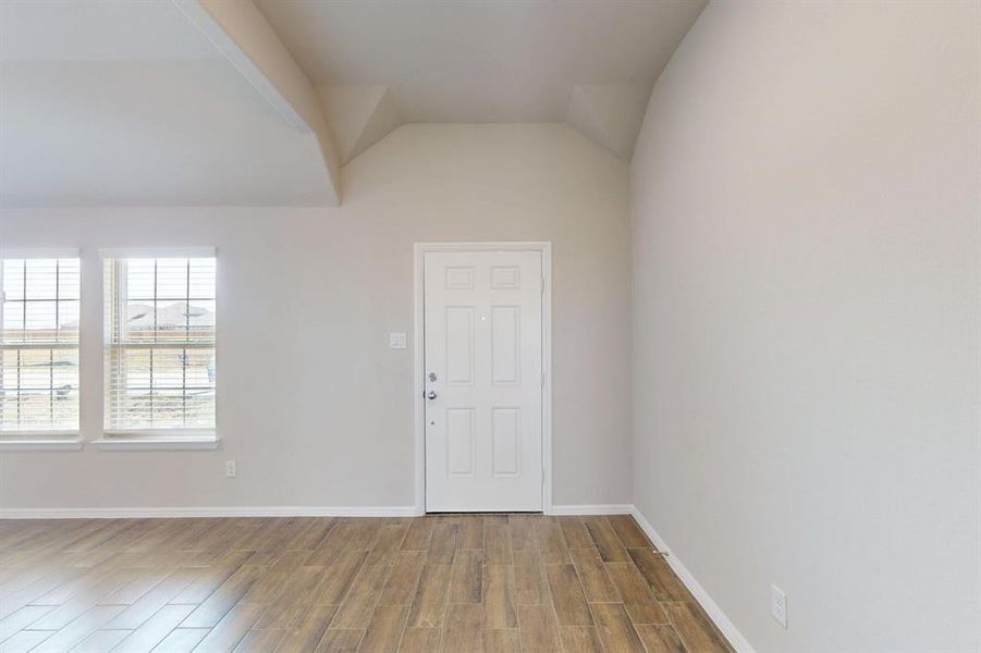 Spacious, unfurnished interior of a new home in Verandah, Royse City (Image 25).