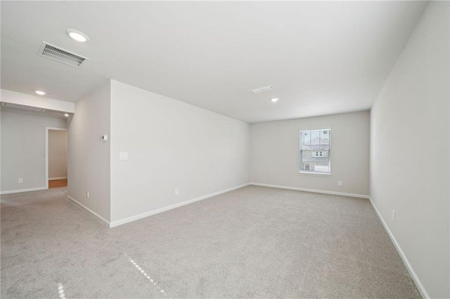 Spacious, unfurnished interior of a new home in Parkside at Grayson, Grayson (Image 33).