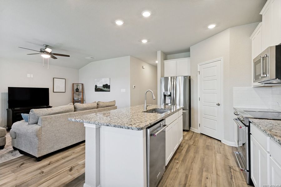Furnished interior view inside a new home in Lark Canyon, New Braunfels (Image 6). Furnished interior view inside a new home in Lark Canyon, New Braunfels (Image 6).