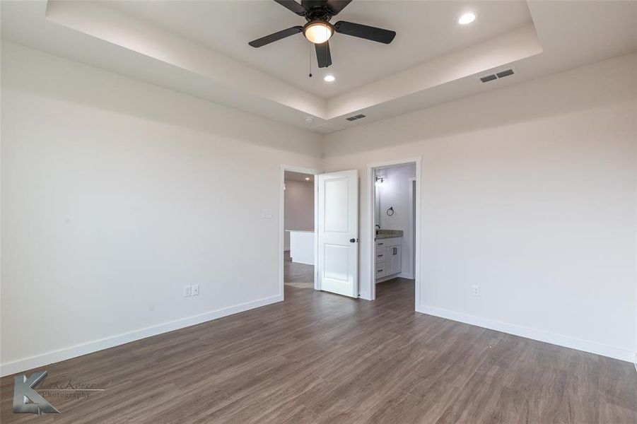 Spacious, unfurnished interior of a new home in , Abilene (Image 34). Spacious, unfurnished interior of a new home in , Abilene (Image 34).