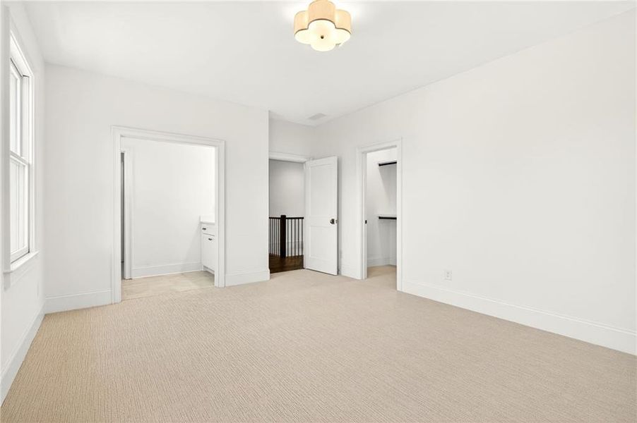 Spacious, unfurnished interior of a new home in , Roswell (Image 41).