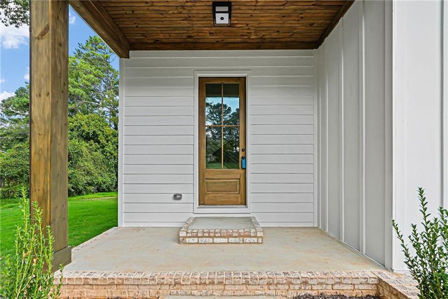 Exterior details and patio area of a home in , Decatur (Image 25).