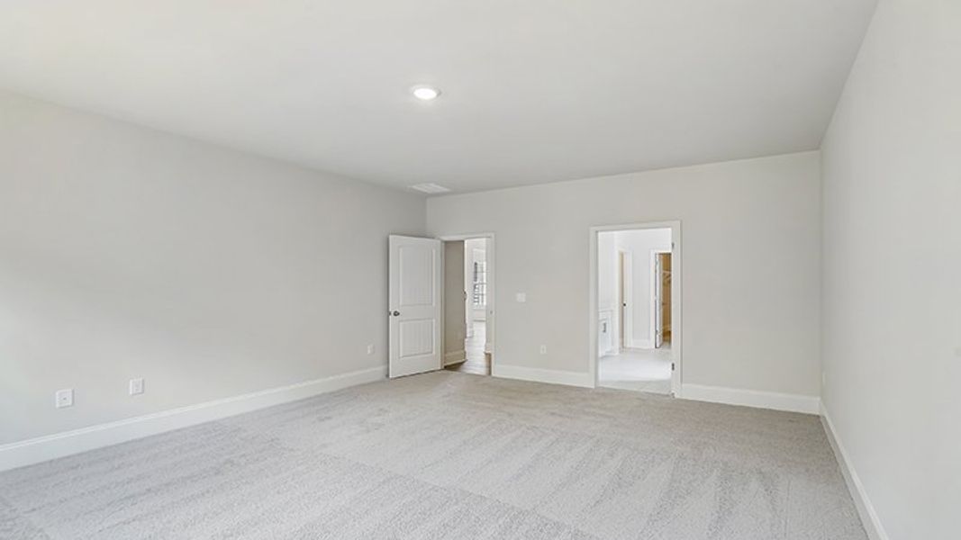 Representative unfurnished interior of a home built from the Sonoma by D.R. Horton in Thalley Creek Estates, Cumming (Image 23).