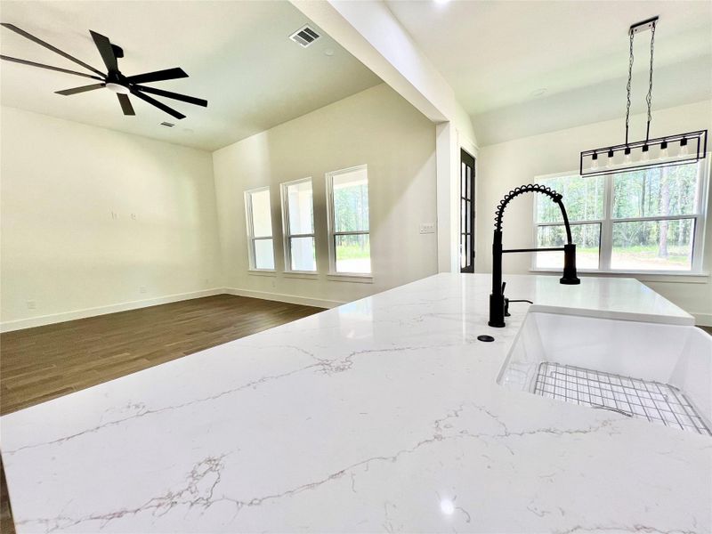 Image 47 of a home in .