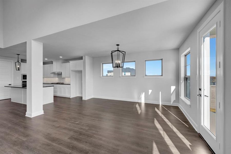 Spacious, unfurnished interior of a new home in Treeline, Justin (Image 30).