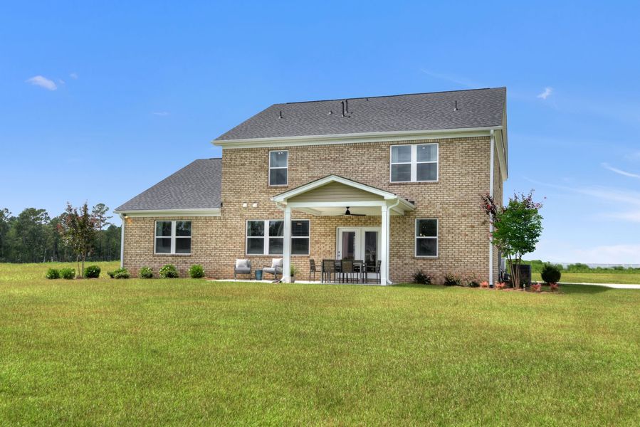 Rear Exterior Rear Exterior