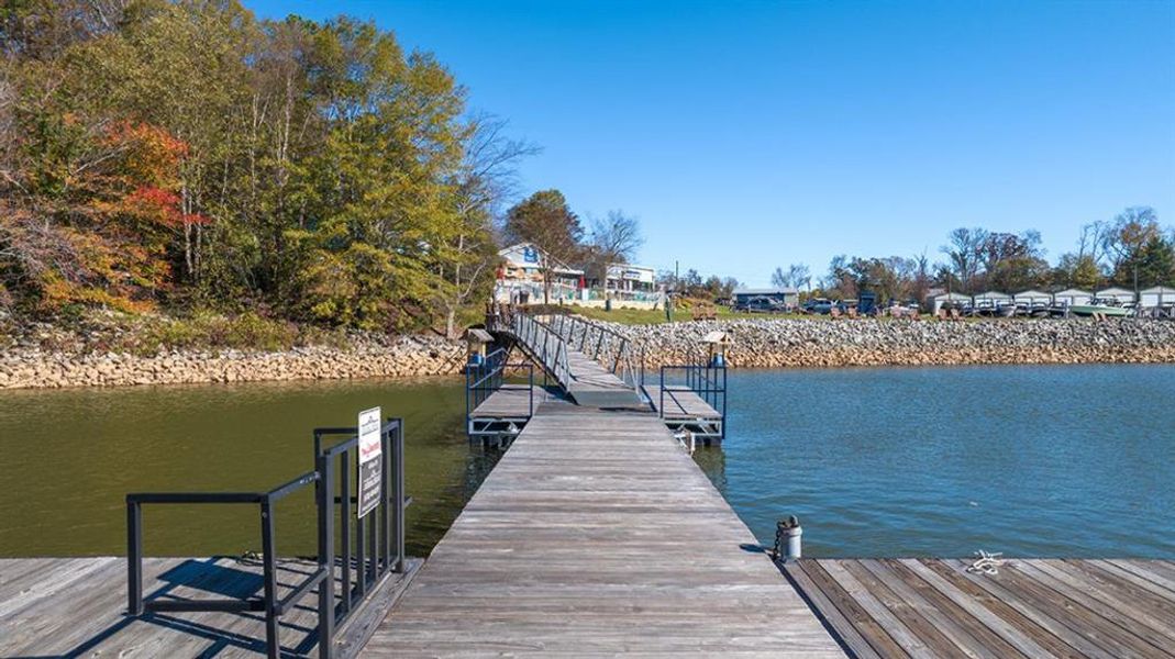 Natural landscape and outdoor views near Waypoint in Flowery Branch (Image 52).