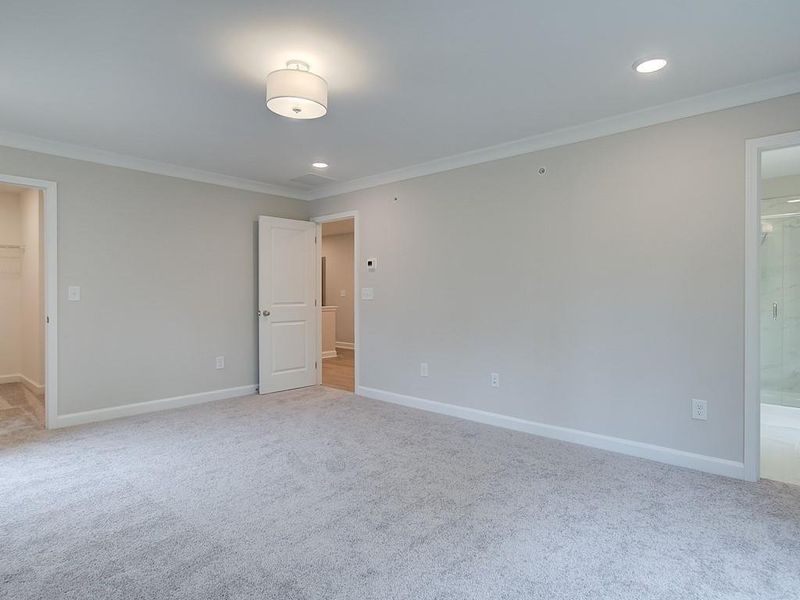 Spacious, unfurnished interior of a new home in Bluffs at Bells Ferry, Marietta (Image 18). Spacious, unfurnished interior of a new home in Bluffs at Bells Ferry, Marietta (Image 18).