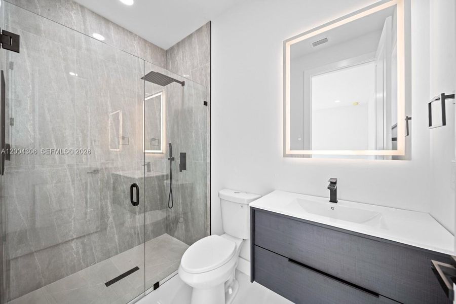 Furnished interior view inside a new home in , Lehigh Acres (Image 5).