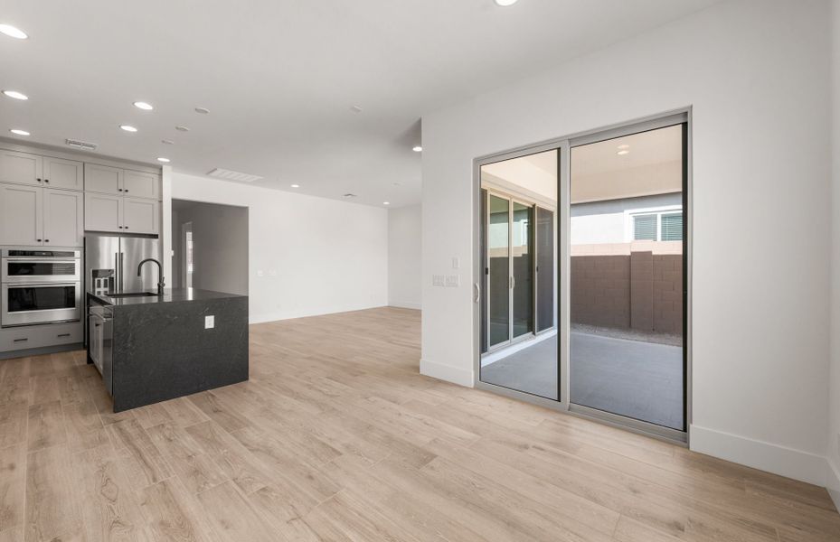 Spacious, unfurnished interior of a new home in Upper Canyon, Phoenix (Image 16).
