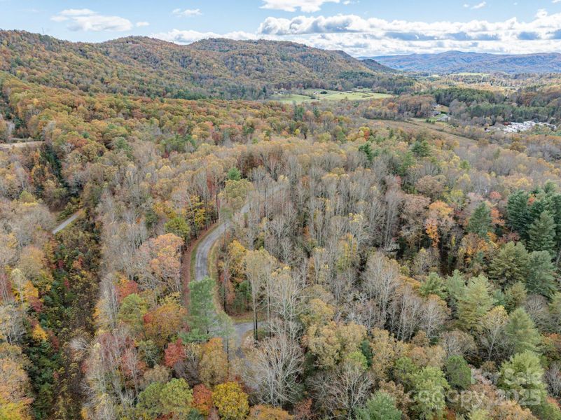 Natural landscape and outdoor views near in Etowah (Image 7). Natural landscape and outdoor views near in Etowah (Image 7).