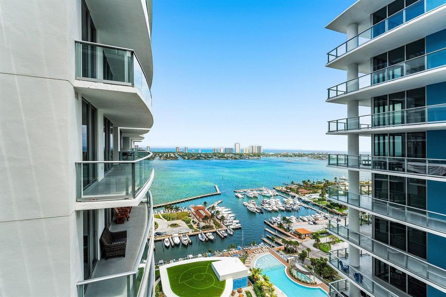 035-220LakeShoreDrive-2123-LakePark-FL-3