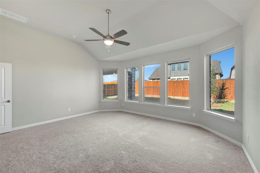 Spacious, unfurnished interior of a new home in Lily Creek at Sutton Fields, Aubrey (Image 29).