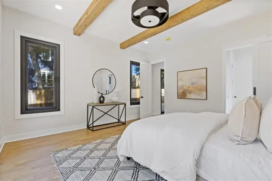 Furnished interior view inside a new home in , Atlanta (Image 7).