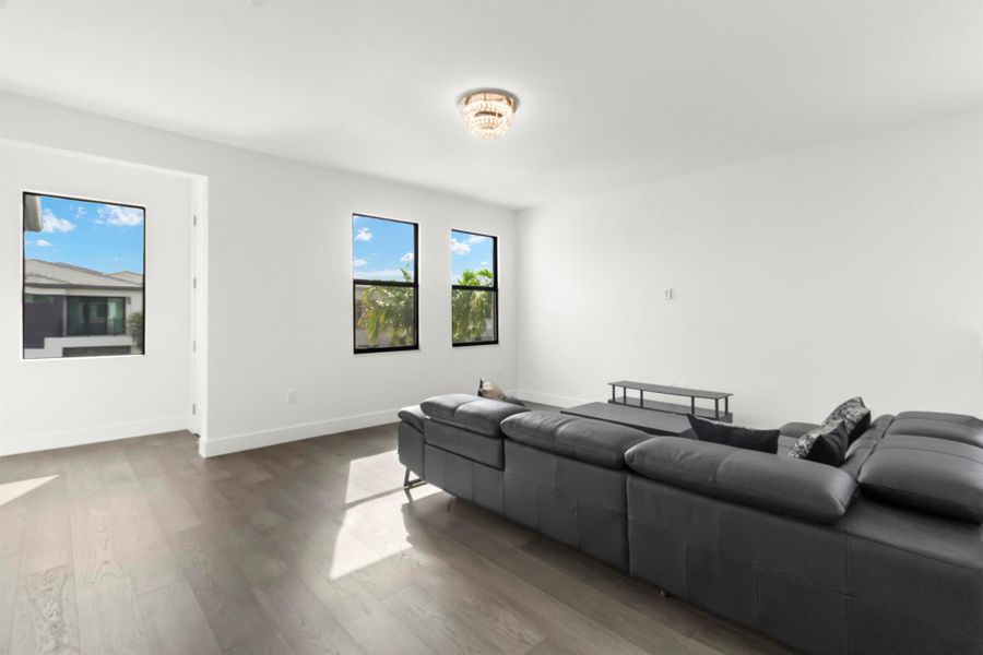 Furnished interior view inside a new home in , Boca Raton (Image 20). Furnished interior view inside a new home in , Boca Raton (Image 20).