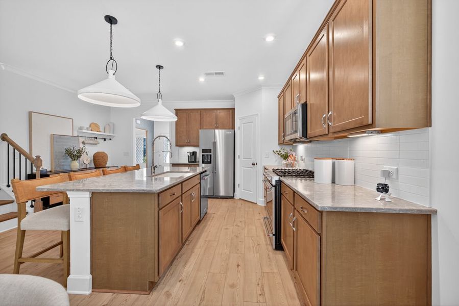 Representative furnished interior of a home built from the Hampton by Pulte Homes in Watermist at Mirror Lake, Villa Rica (Image 30).