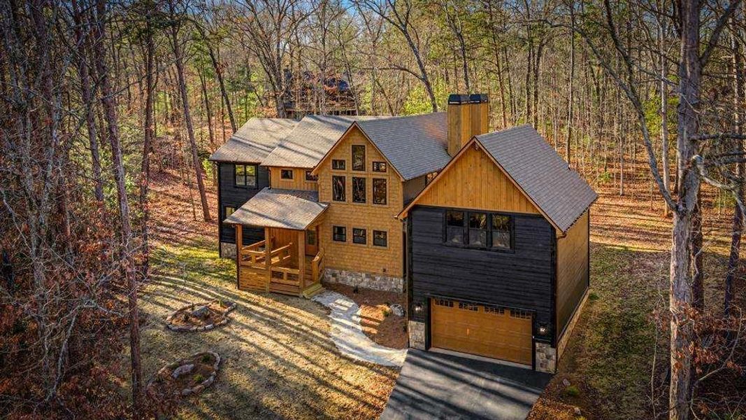 Image 90 of a home in .