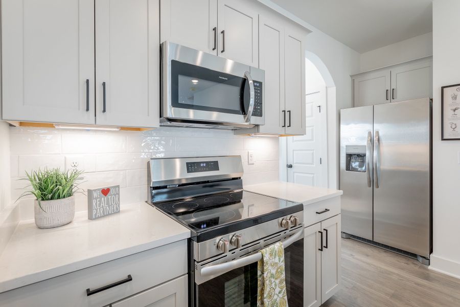 Representative furnished interior of a home built from the Annapolis - Mill Town by Parkside Builders in The Parks of Mill Town, Chattanooga (Image 14).