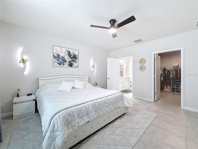 Furnished interior view inside a new home in Park Ridge Villas, Spring Hill (Image 8).