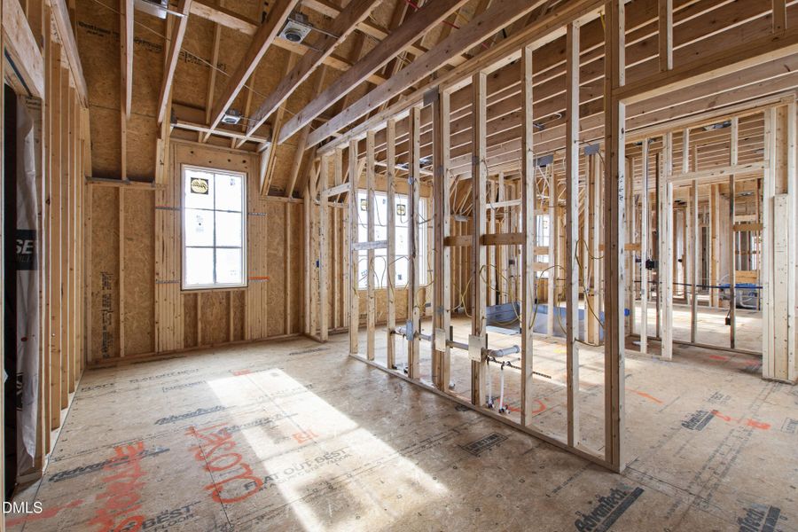 1500 Scales St Primary Closet 1