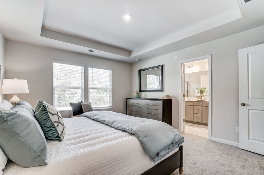 Photo representation of the Adriana plan. Colors, finishes and options will vary.