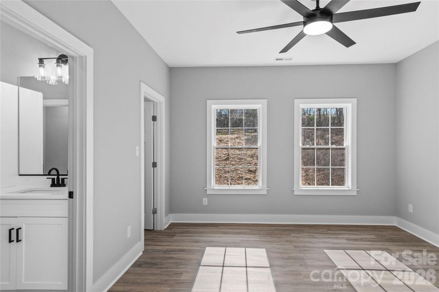 Spacious, unfurnished interior of a new home in , Winston-Salem (Image 28).