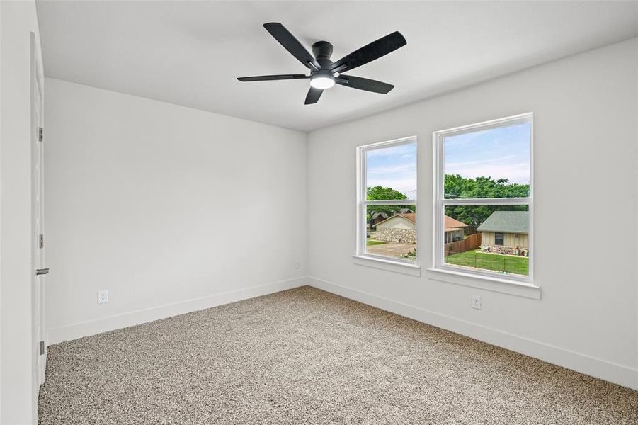 Spacious, unfurnished interior of a new home in , Granbury (Image 31).
